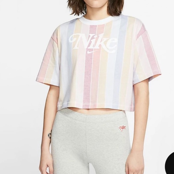 Nike Retro Crop Top - Picture 3 of 8